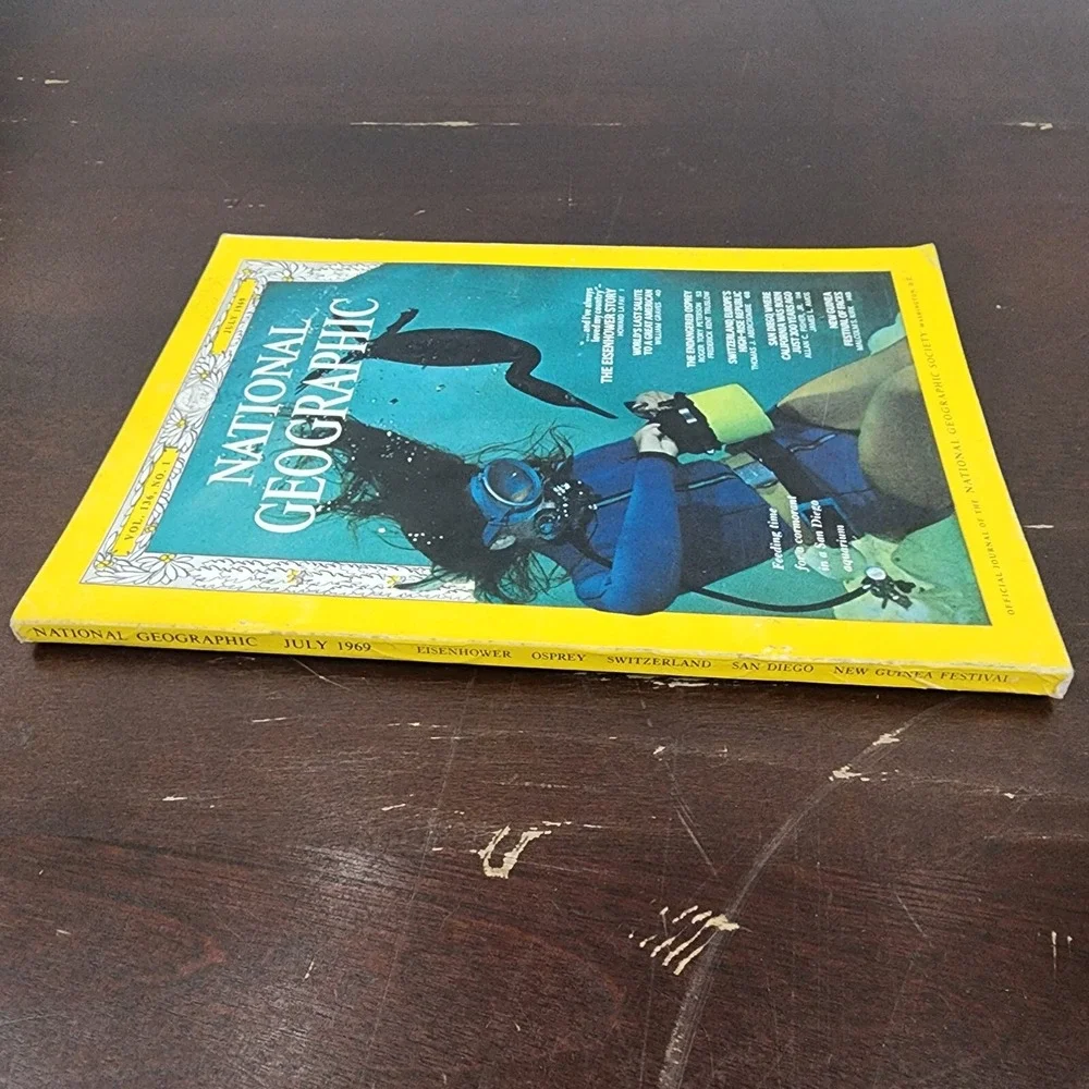 National Geographic Magazine July‎ 1969 No Map